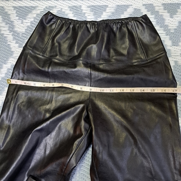 Aritzia Wilfred Free Daria Faux Leather Leggings Pants - Picture 9 of 12